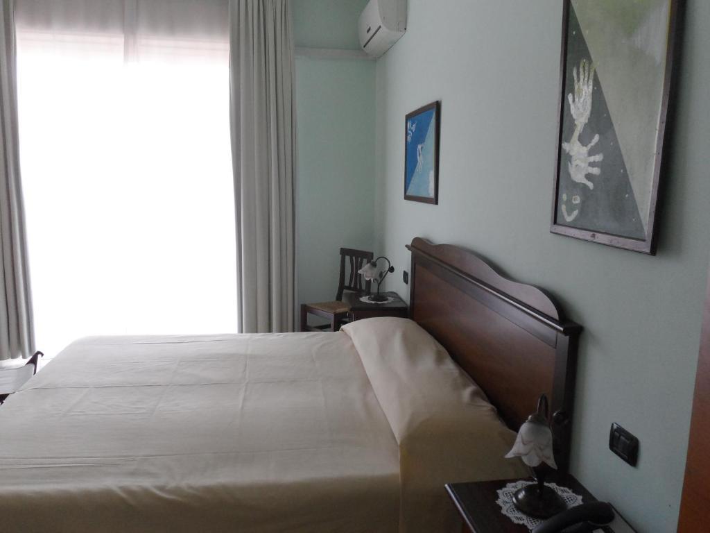 Fiumefreddo Hotel Fiumefreddo di Sicilia Cameră foto
